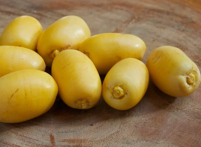 Yellow Fresh Barhi Dates 30Lbs — official product photograph