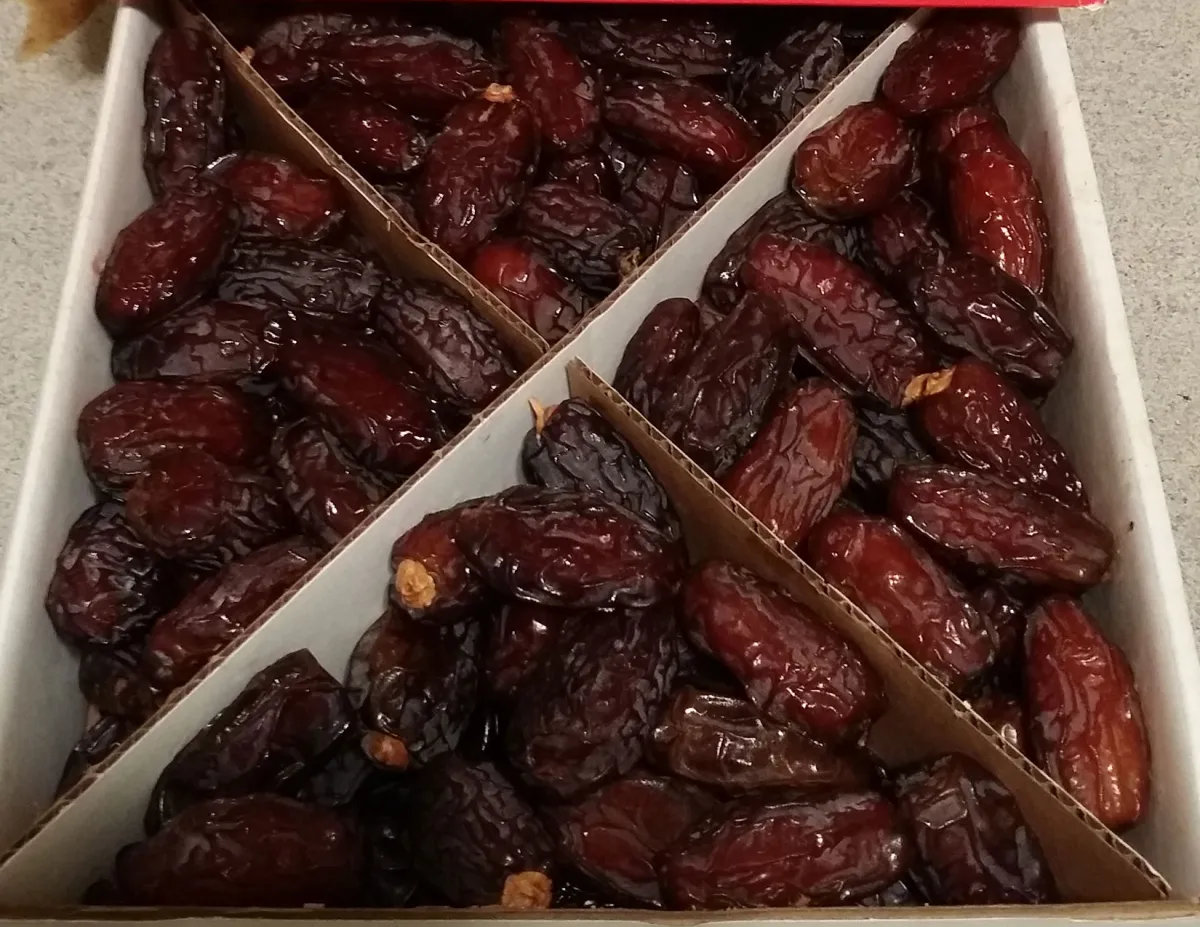 Medjool Dates Fancy 11Lbs — official product photograph